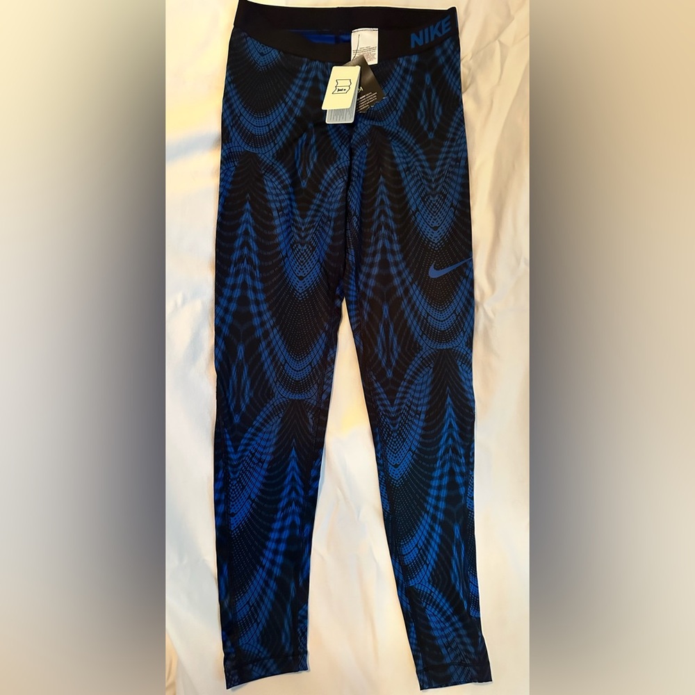 Nike Pro Warm Leggings in Blue and Black Pattern